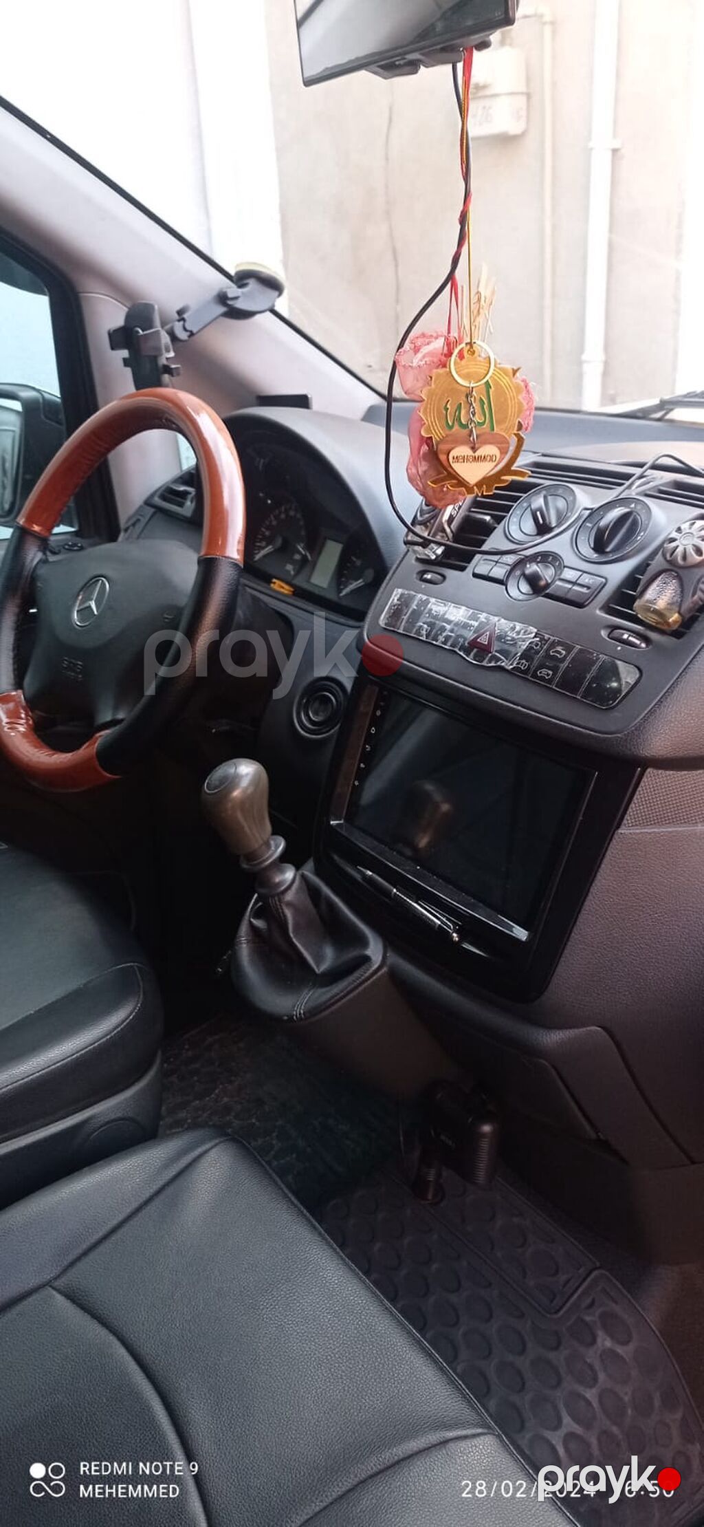 Mercedes-Benz Vito miniven Xüsusiyyətlər: - Korpus: uzun kuzov, qara — Avtomobillər, Bakı (8)