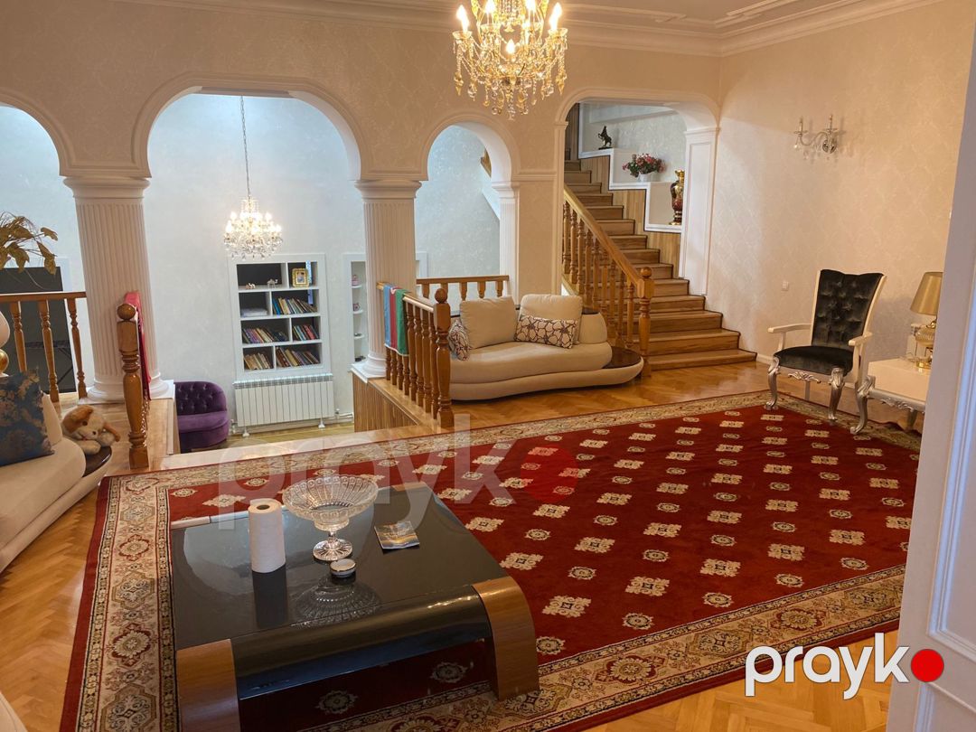 Satılır 6 otaqlı həyət evi/bağ evi 550 m² — Ev, villa, Bakı (2)