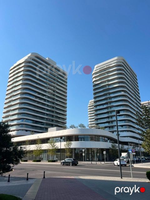 Satılır 2 otaqlı yeni tikili 81.8 m²