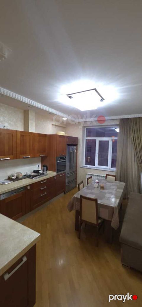 Satılır 3 otaqlı yeni tikili 93 m² — Bakı