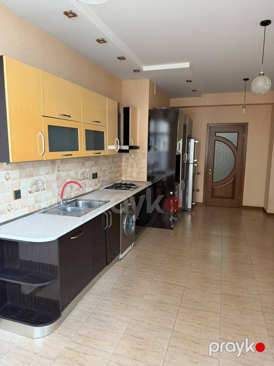 Satılır 3 otaqlı yeni tikili 150 m² — Mənzil, Bakı (6)
