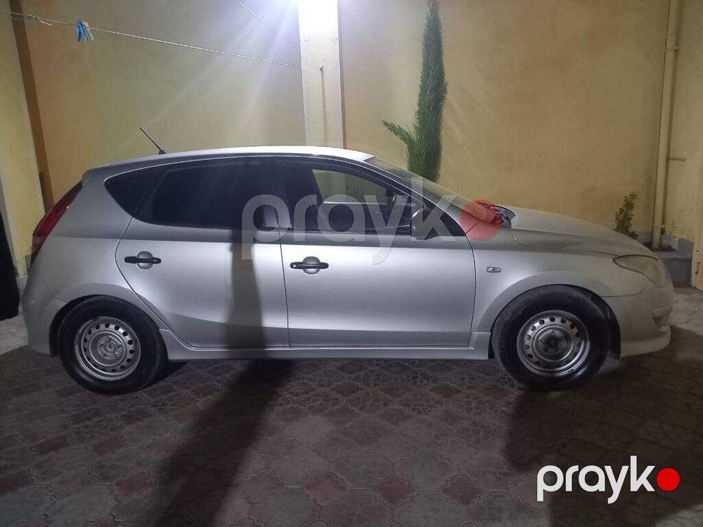 Hyundai i30 hatchback - Kuzov: 5 qapılı hatchback, gümüşü rəng — Avtomobillər, Bakı (8)