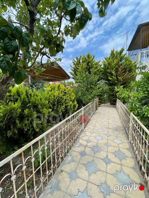 Satılır 6 otaqlı həyət evi/bağ evi 180 m² — Bakı