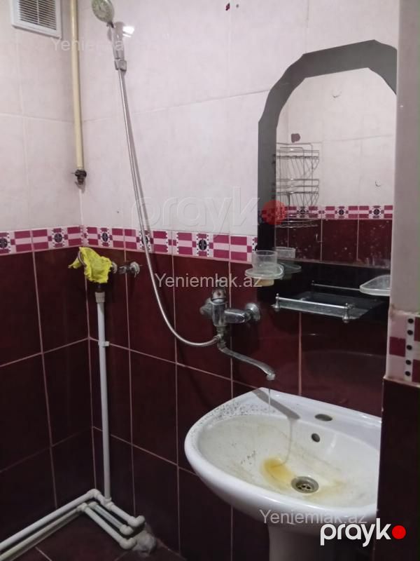 Satılır 2 otaqlı Bina evi menzil (Köhnə tikili), 55 m², 42-ci məhəllə — Mənzil, Sumqayıt (10)