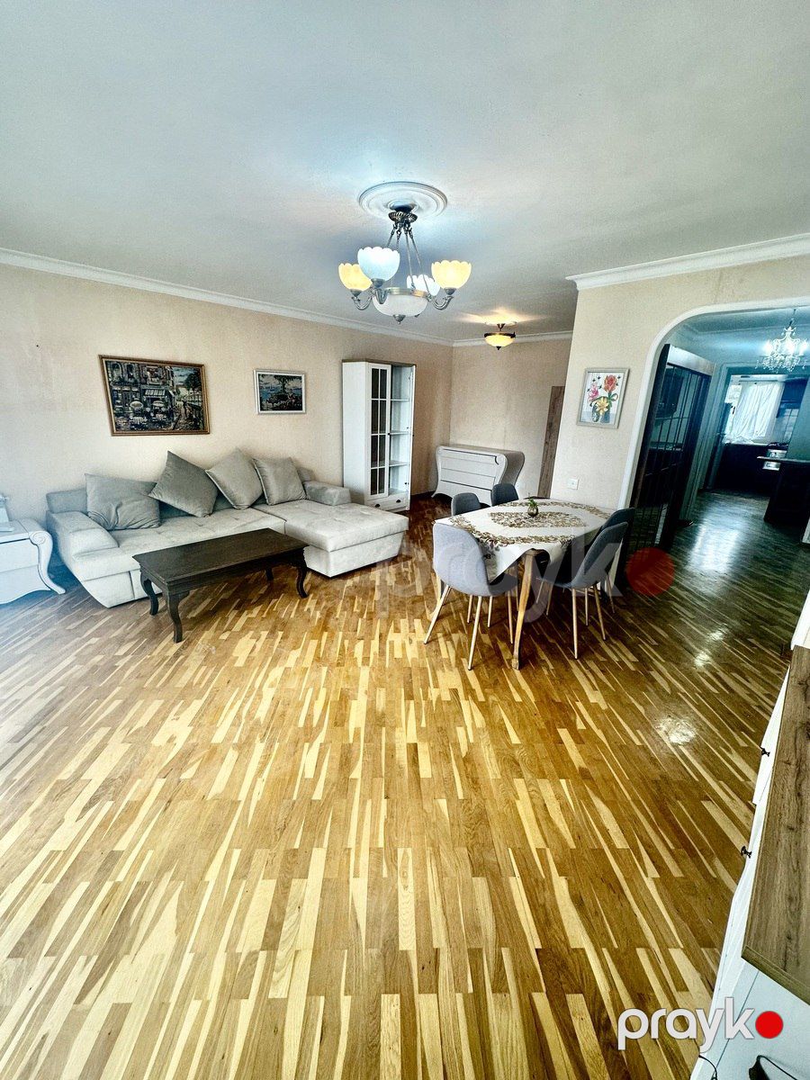 İcarəyə verilir 2 otaqlı köhnə tikili 88 m² — Mənzil, Bakı (2)