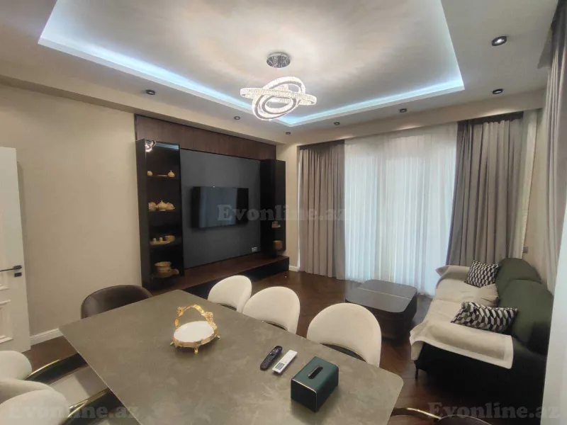 Kirayə verilir 3 otaqlı Mənzil Yeni tikili 120 m² Bakı, Xətai r — Bakı