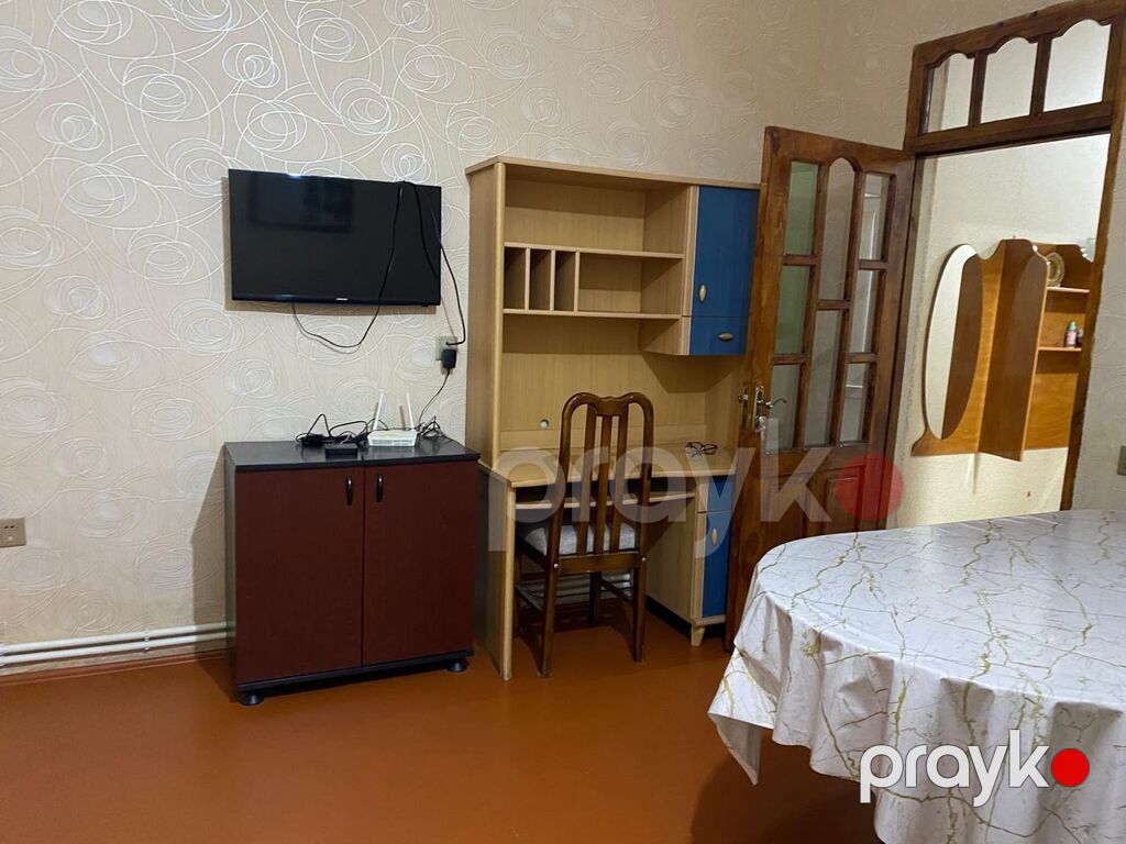 Kirayə Veilir — 2 Otaqlı Eşyalı EV Məkan: [8 noyabr prospekti — Ev, villa, Bakı (4)