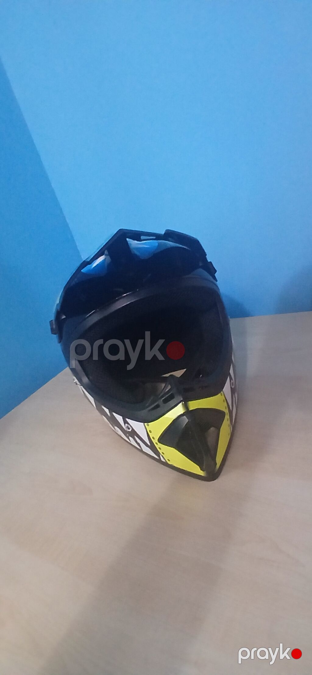 Motokros/full-face kaska - Dizayn: Qara-ağ-sarı rəng sxemi, “shark — Motosiklet geyimi, Bakı (3)