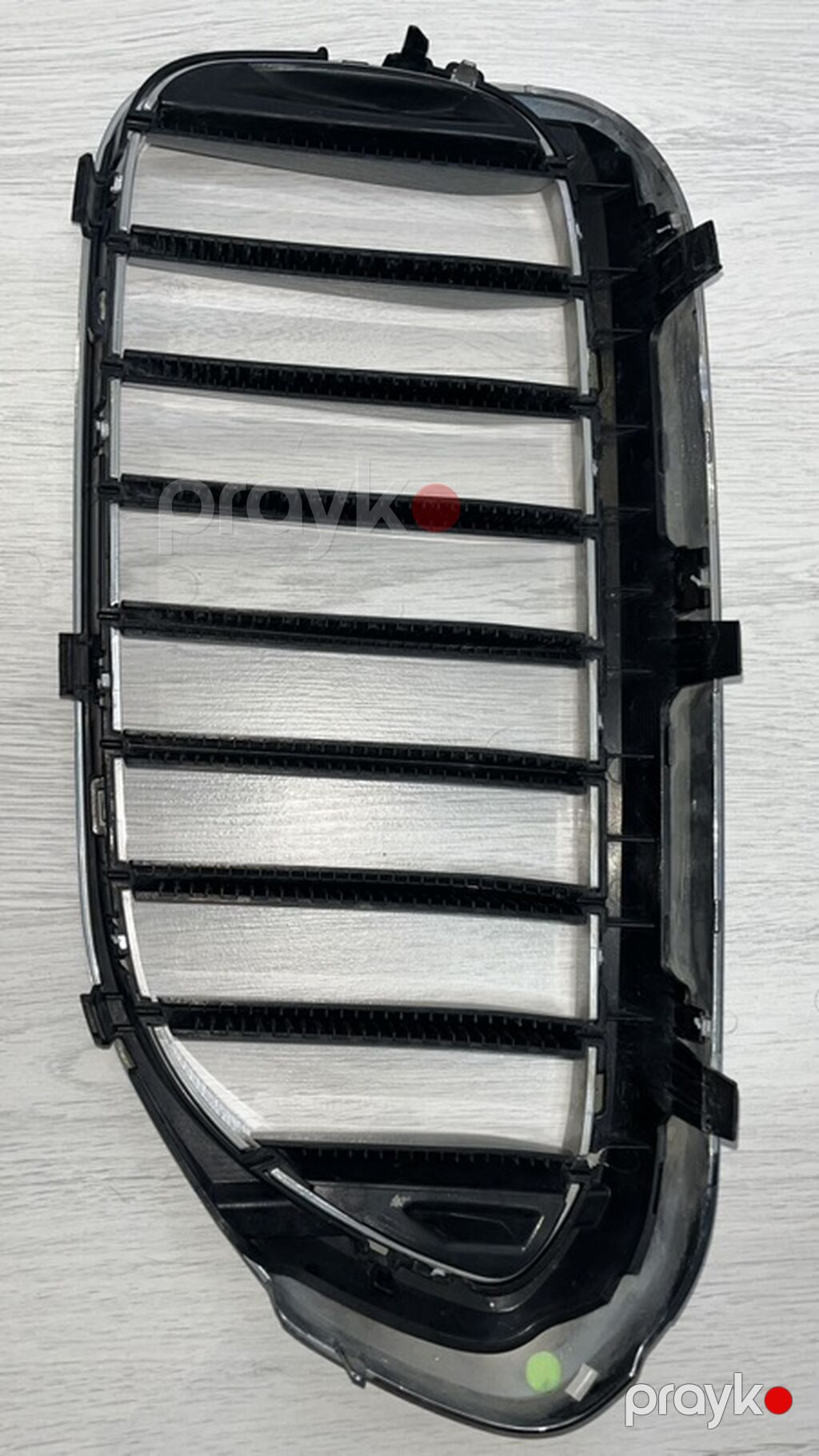 BMW G30ön radiator barmaqlığı (sağ/sol tək hissə),ustden cixmaideal — Kuzov hissələri, Bakı (4)