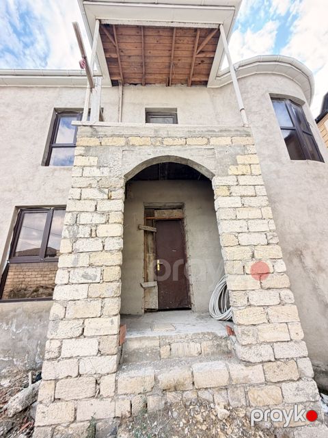 Satılır 6 otaqlı həyət evi/bağ evi 260 m² — Bakı