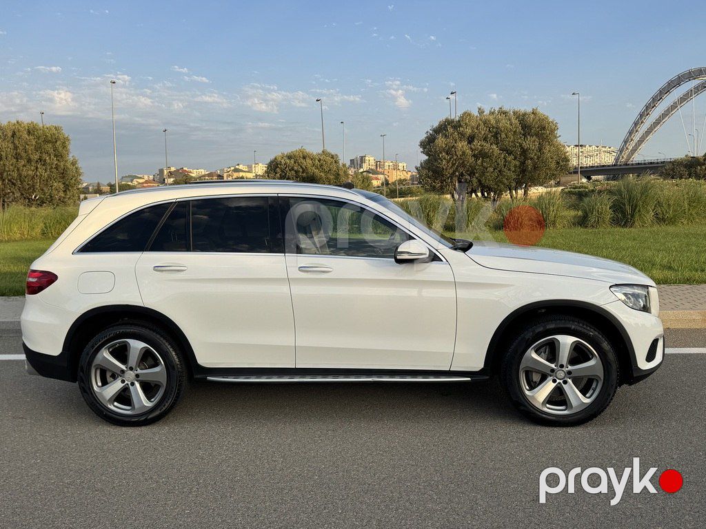 Mercedes GLC 300 4MATIC, 2.0 L, 2017 il, 135 258 km — Avtomobillər, Bakı (7)