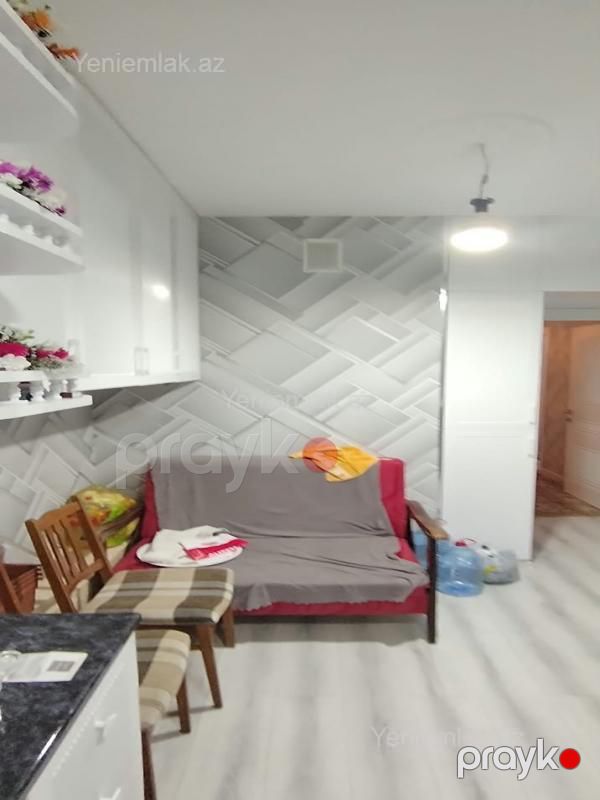 Satılır 1 otaqlı Bina evi menzil (Köhnə tikili), 40 m², 10-cu mikrorayon — Mənzil, Sumqayıt (9)