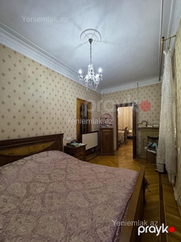 Satılır 3 otaqlı Bina evi menzil (Köhnə tikili), 90 m², Yasamal rayonu — Mənzil, Bakı (9)