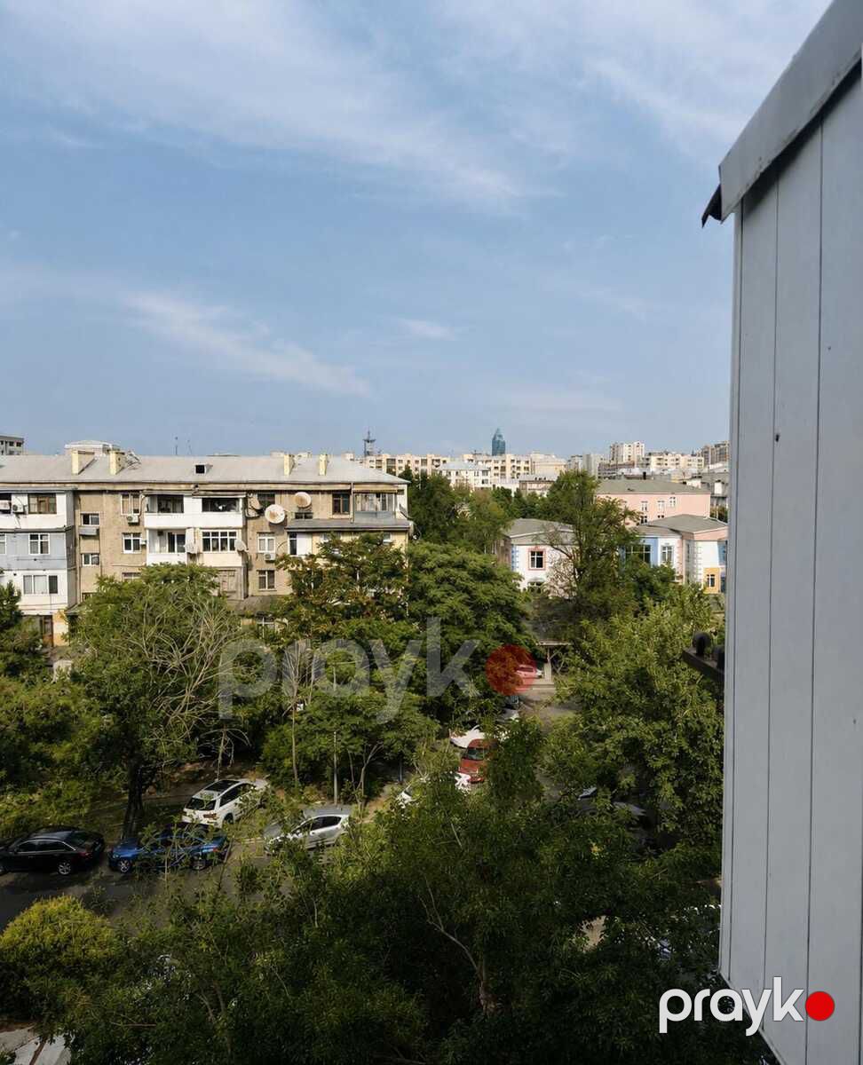 Satılır 2 otaqlı köhnə tikili 55 m² — Mənzil, Bakı (4)