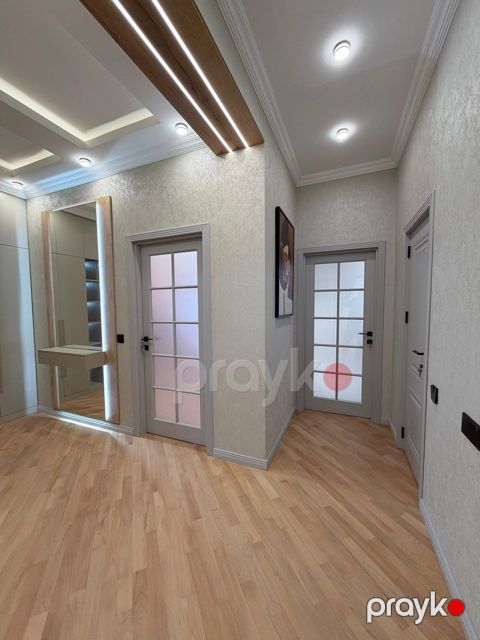 Satılır 2 otaqlı yeni tikili 90 m² — Bakı