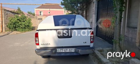 Nissan Navara — Bakı