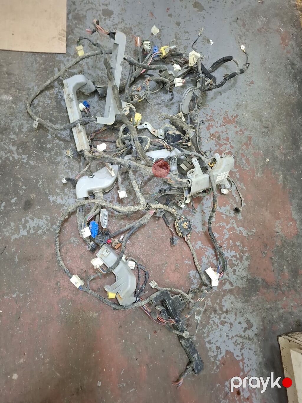 Hyundai h1 ehtiyat hisseleri islemis orijnal Tərkib: - A/C — Isitmə və kondisionerlər, Bakı (5)