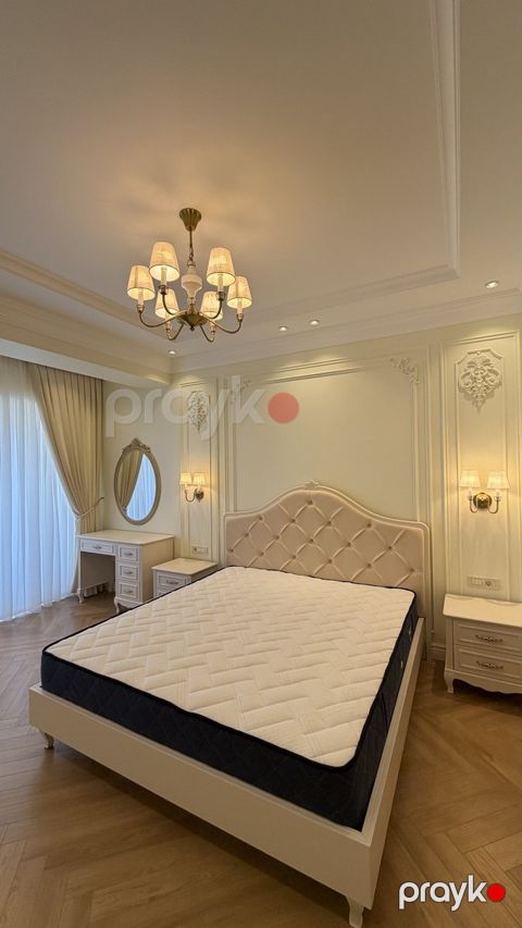 Satılır 3 otaqlı yeni tikili 128 m² — Bakı
