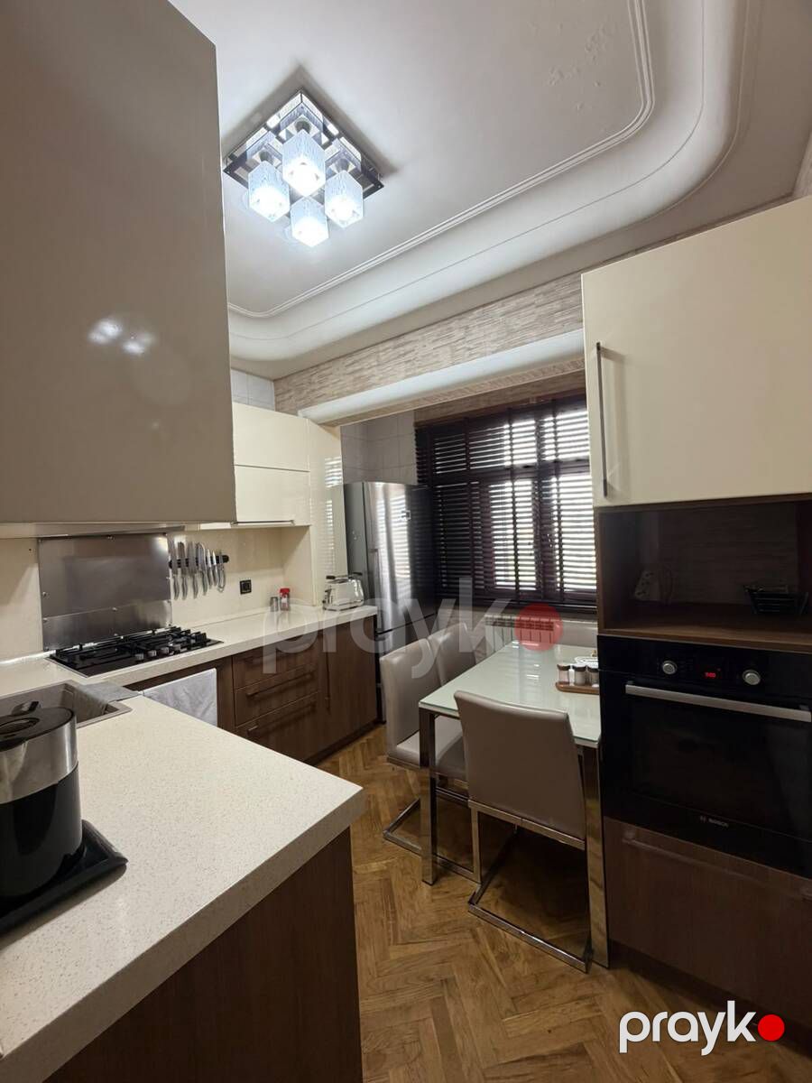 Satılır 4 otaqlı köhnə tikili 90 m² — Mənzil, Bakı (5)