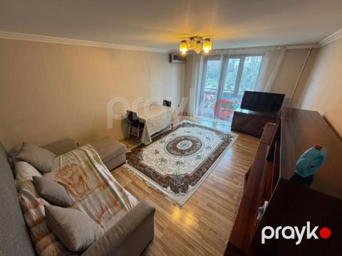 Satılır 2 otaqlı köhnə tikili 62 m² — Bakı