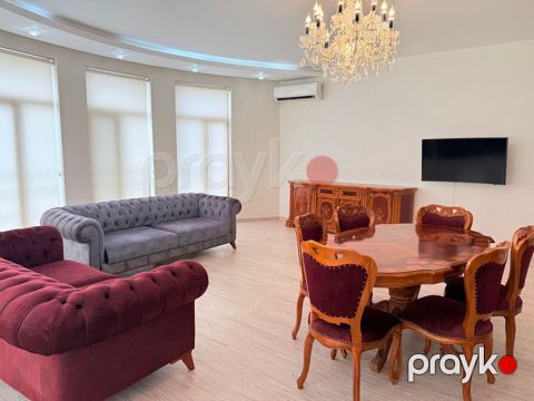 Satılır 3 otaqlı yeni tikili 157 m² — Bakı