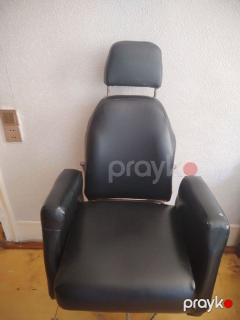 Salon stolu satılır 50 AZN. Ünvan Gəncə ş — Gəncə