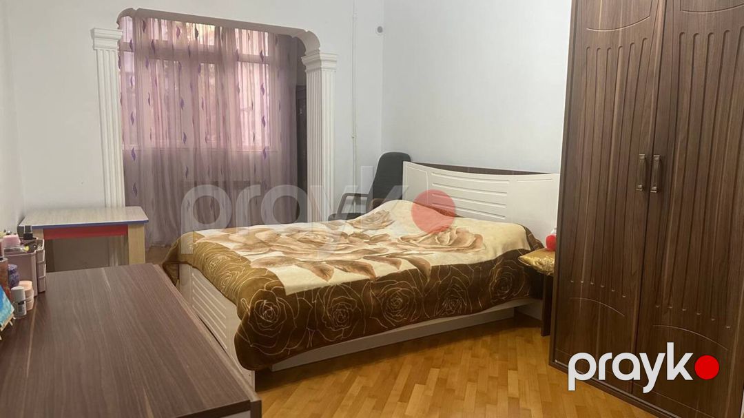 Satılır 4 otaqlı köhnə tikili 112 m² — Mənzil, Bakı (8)