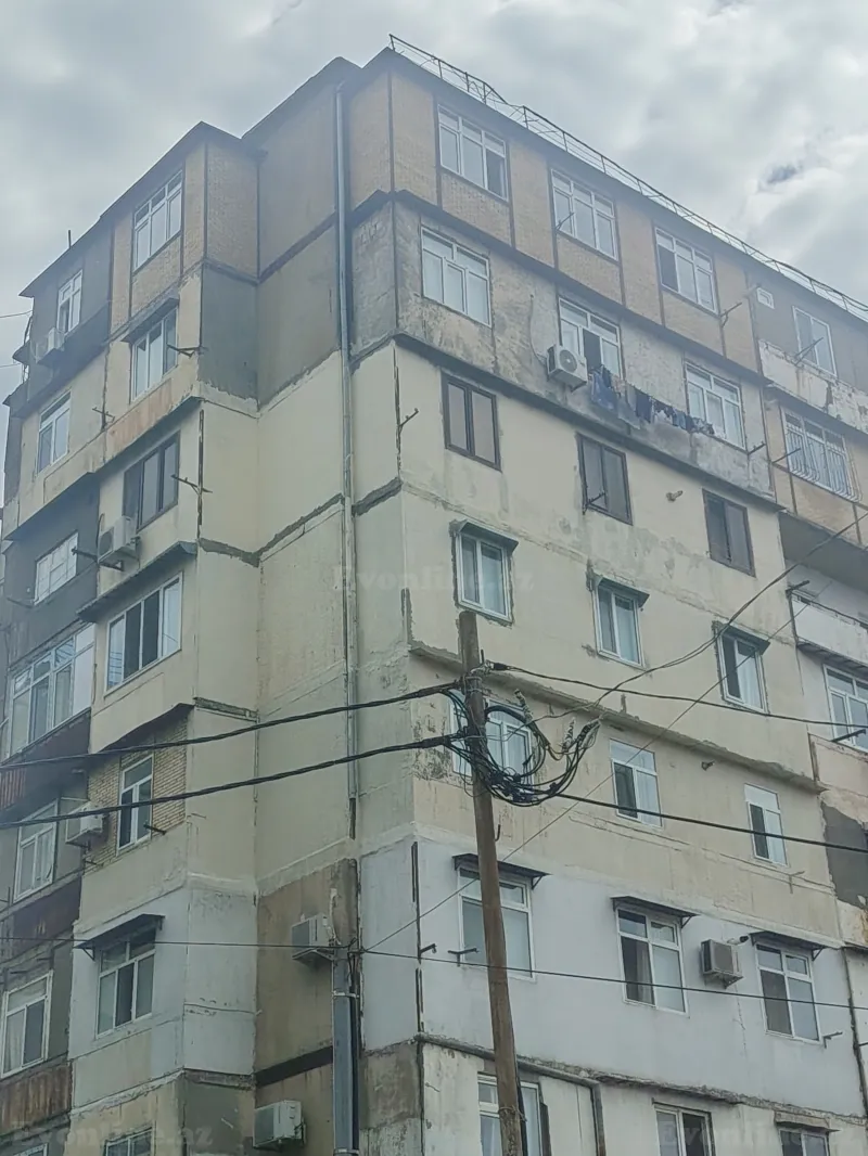 Satılır 2 otaqlı Mənzil Köhnə tikili 56 m² Bakı, Binəqədi r., Nəsimi m., 9-cu mikrorayon — Bakı