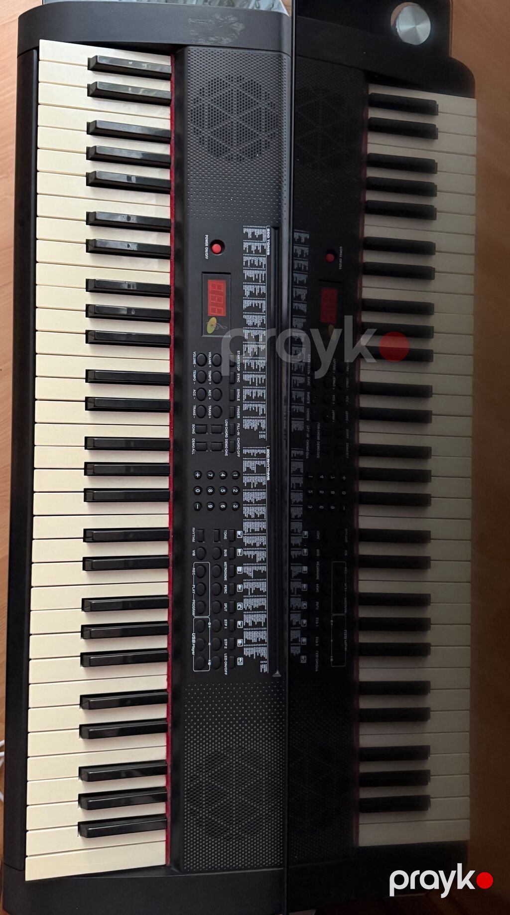 Sintezator, İşlənmiş, Ünvandan götürmə — Pianino və digər klaviş alətləri, Bakı (2)