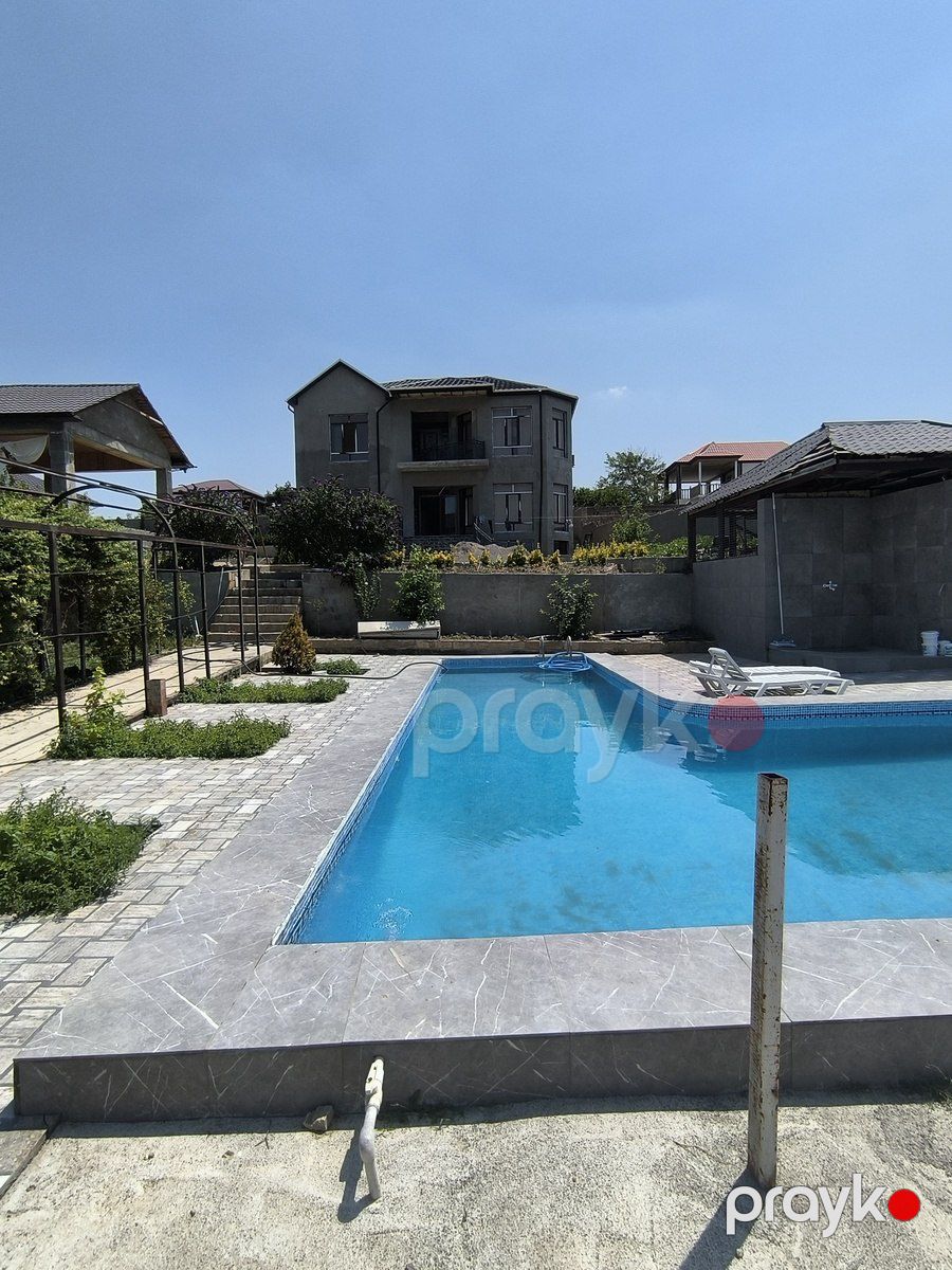 Satılır 6 otaqlı həyət evi/bağ evi 300 m² — Ev, villa, Bakı (2)