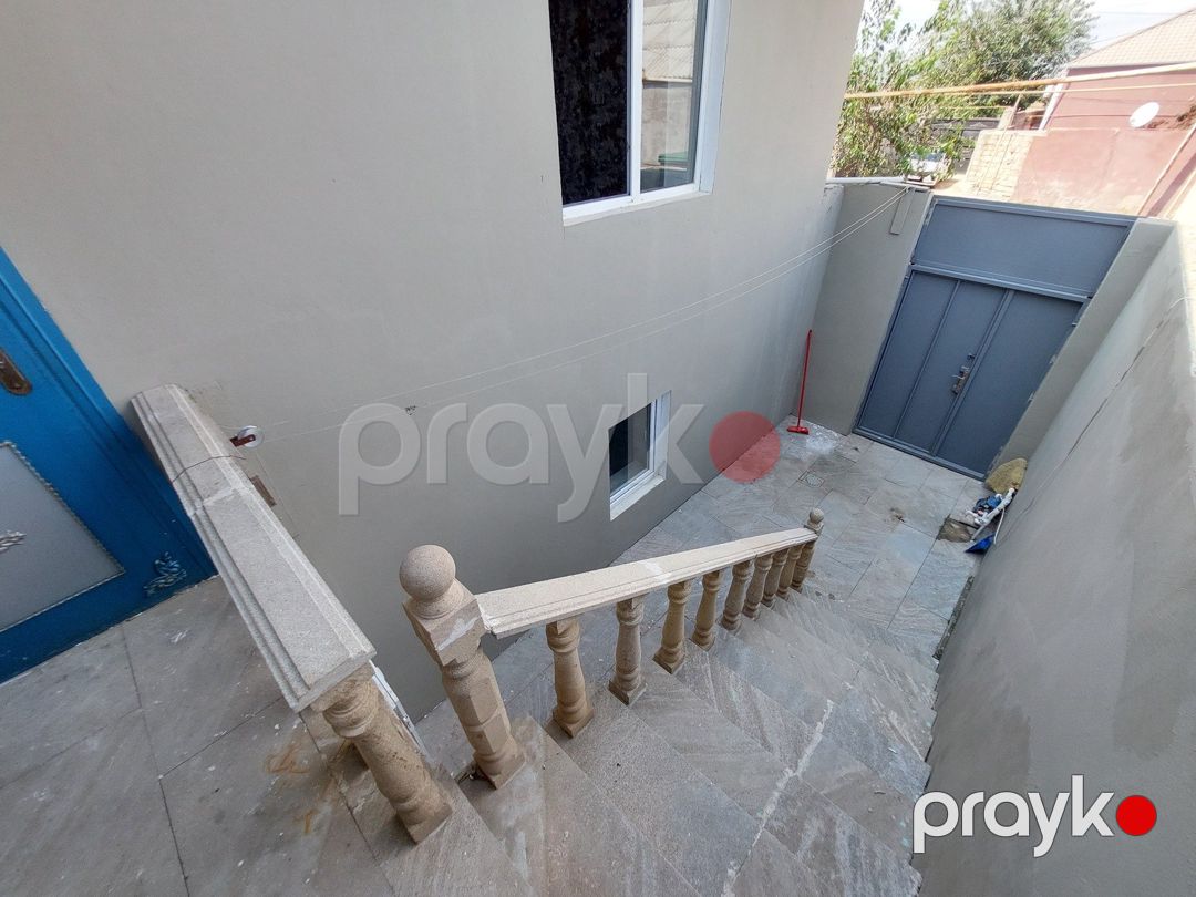 Satılır 2 otaqlı həyət evi/bağ evi 80 m² — Ev, villa, Bakı (5)