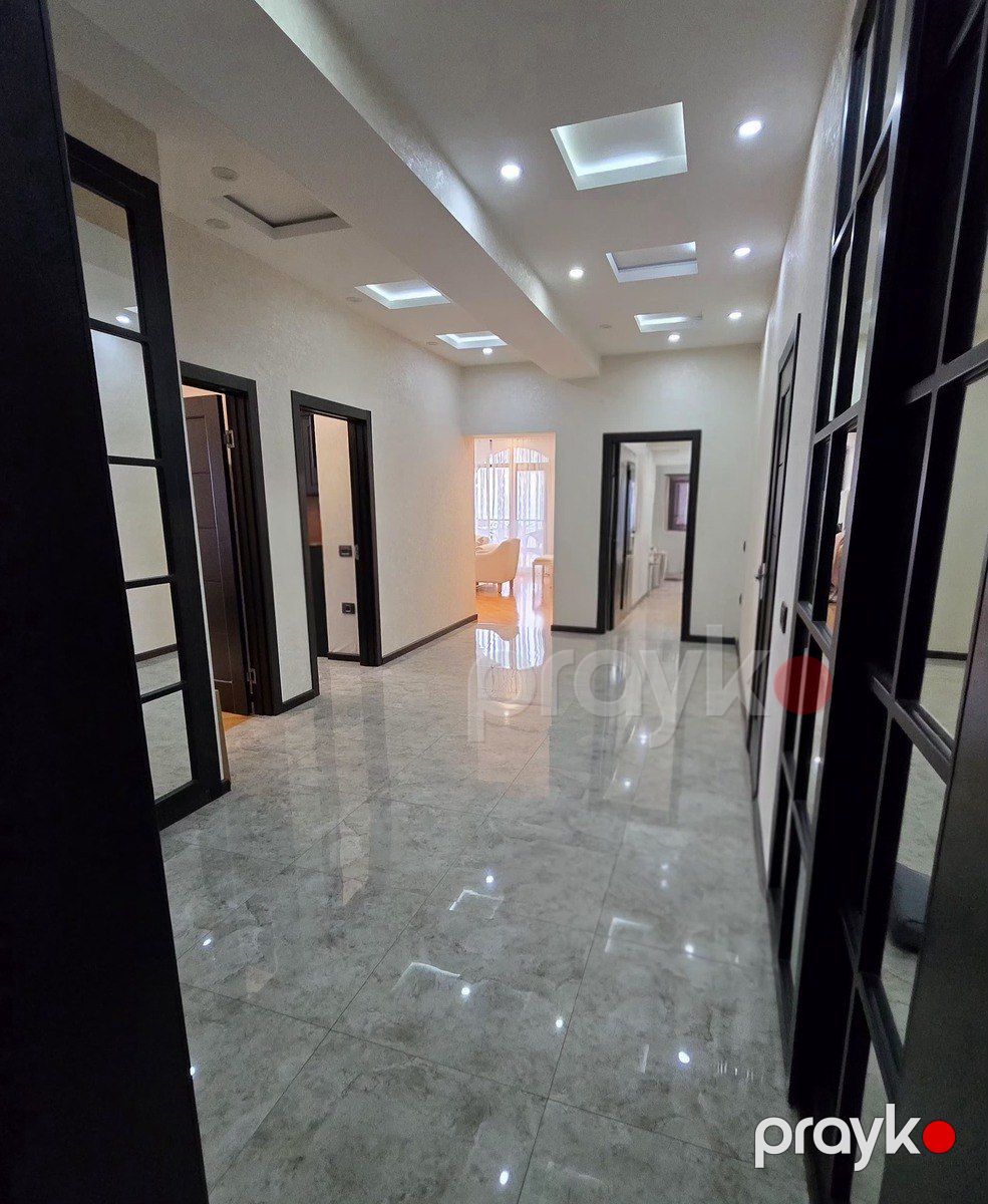 Satılır 3 otaqlı yeni tikili 140 m² — Mənzil, Bakı (9)