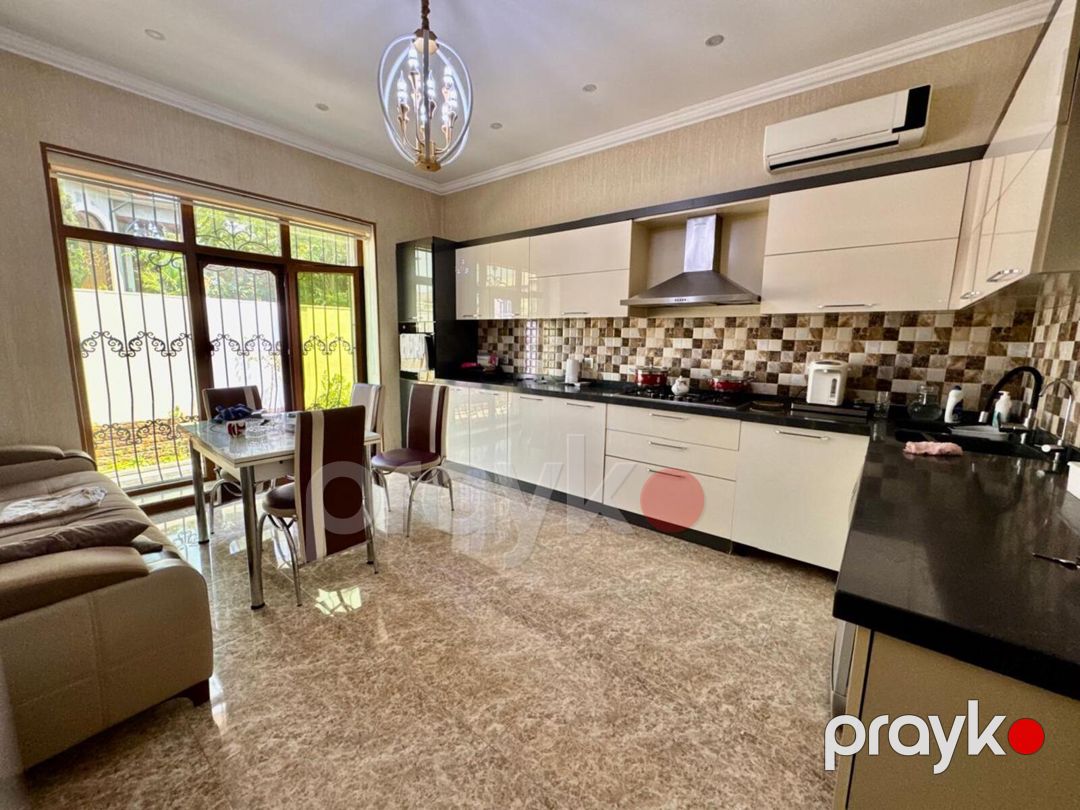 Satılır 9 otaqlı həyət evi/bağ evi 374.8 m² — Ev, villa, Bakı (7)
