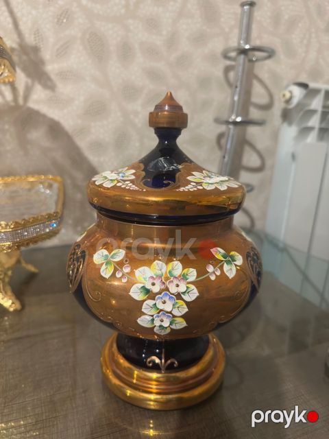 Konfet qabı — Bakı