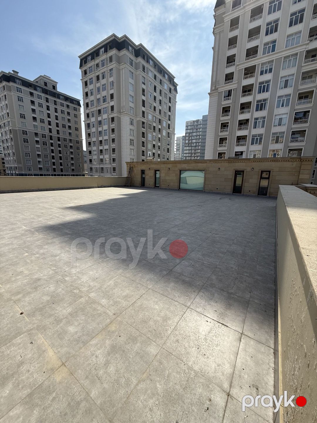 Satılır obyekt 1800 m² — Əmlak, Bakı (10)