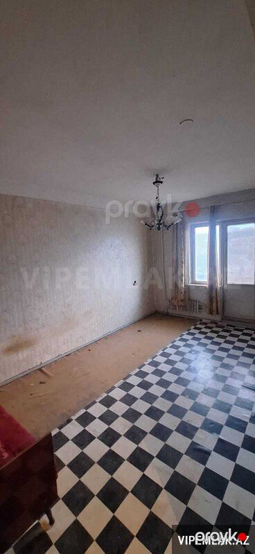 Suraxanı rayonunda 4 otaqlı Köhnə tikili Satılır, 110 m² — Bakı