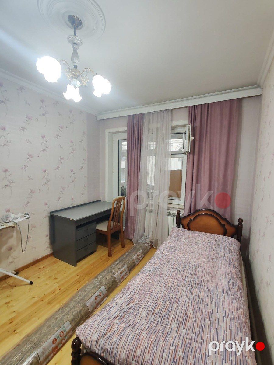 İcarəyə verilir 4 otaqlı köhnə tikili 110 m² — Mənzil, Bakı (10)