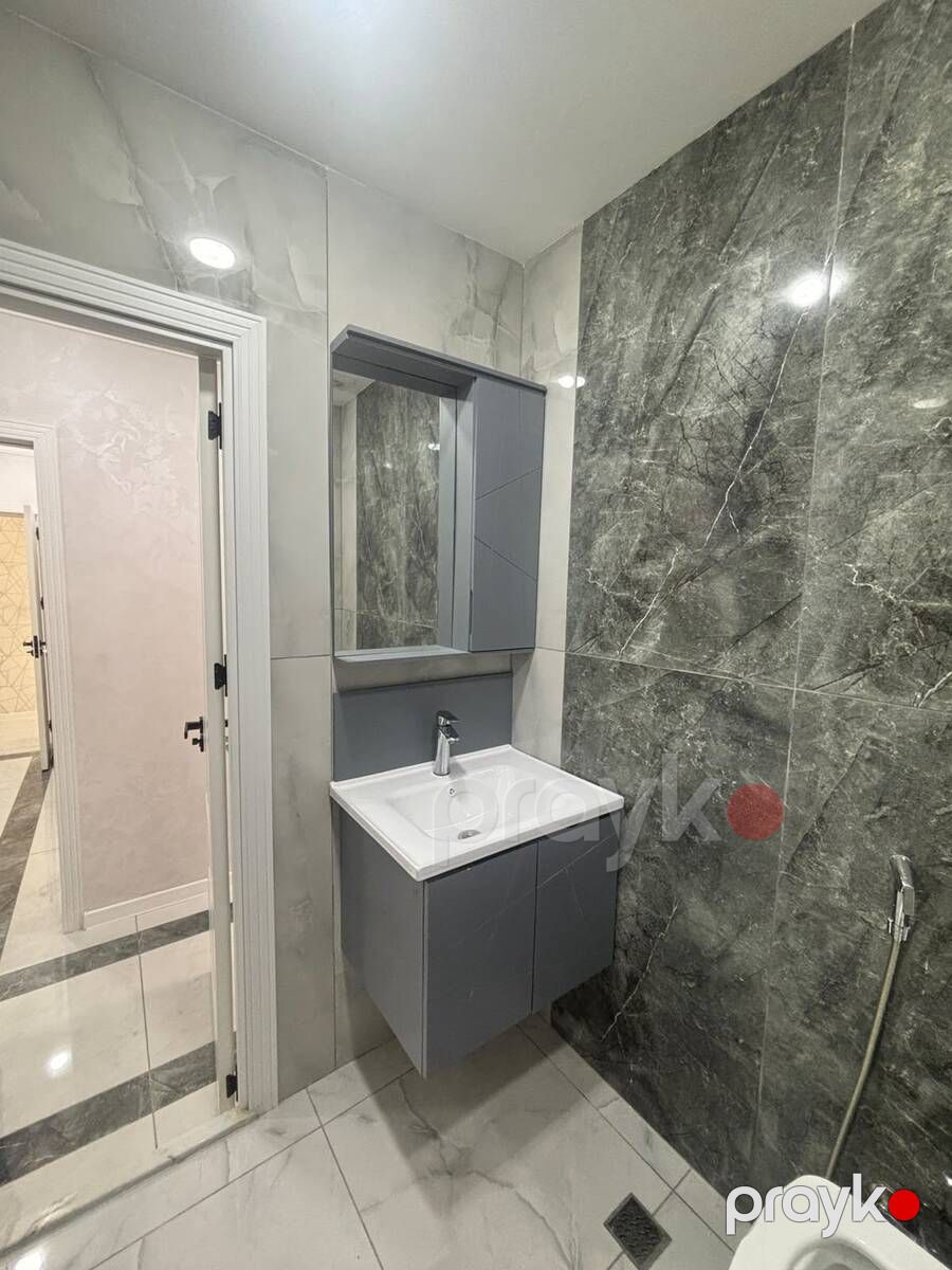Satılır 3 otaqlı köhnə tikili 65 m² — Mənzil, Bakı (8)