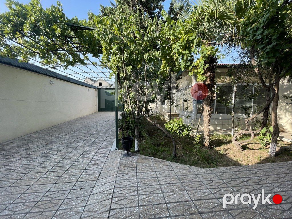 Satılır 18 otaqlı həyət evi/bağ evi 700 m² — Ev, villa, Bakı (5)