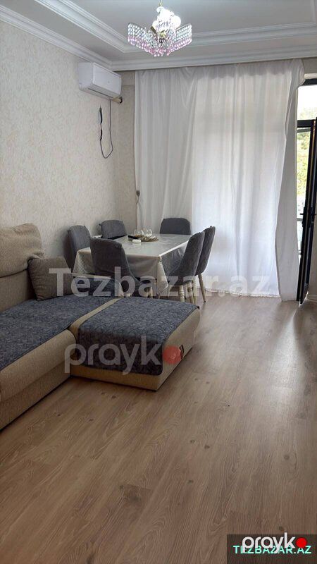 Bəyaz Rezident — Bakı