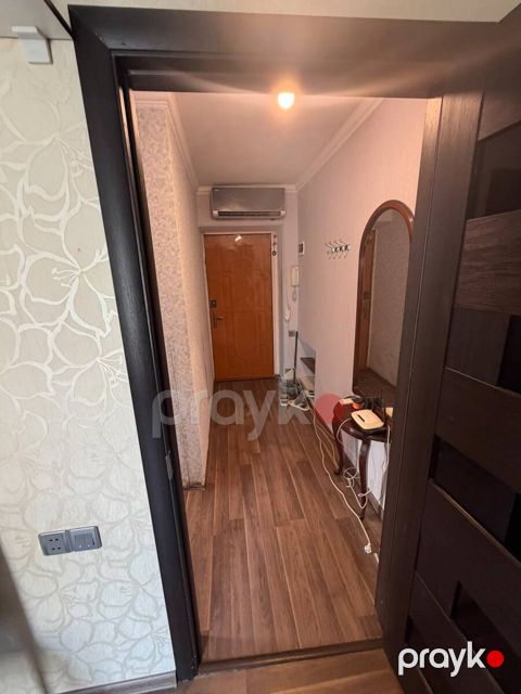 Satılır 2 otaqlı köhnə tikili 35 m² — Bakı