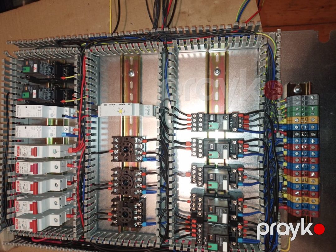 Elektrik şiti yığılması — Təmir və inşaat, Bakı (3)