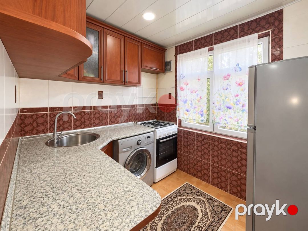 Satılır 4 otaqlı köhnə tikili 105 m² — Mənzil, Bakı (11)