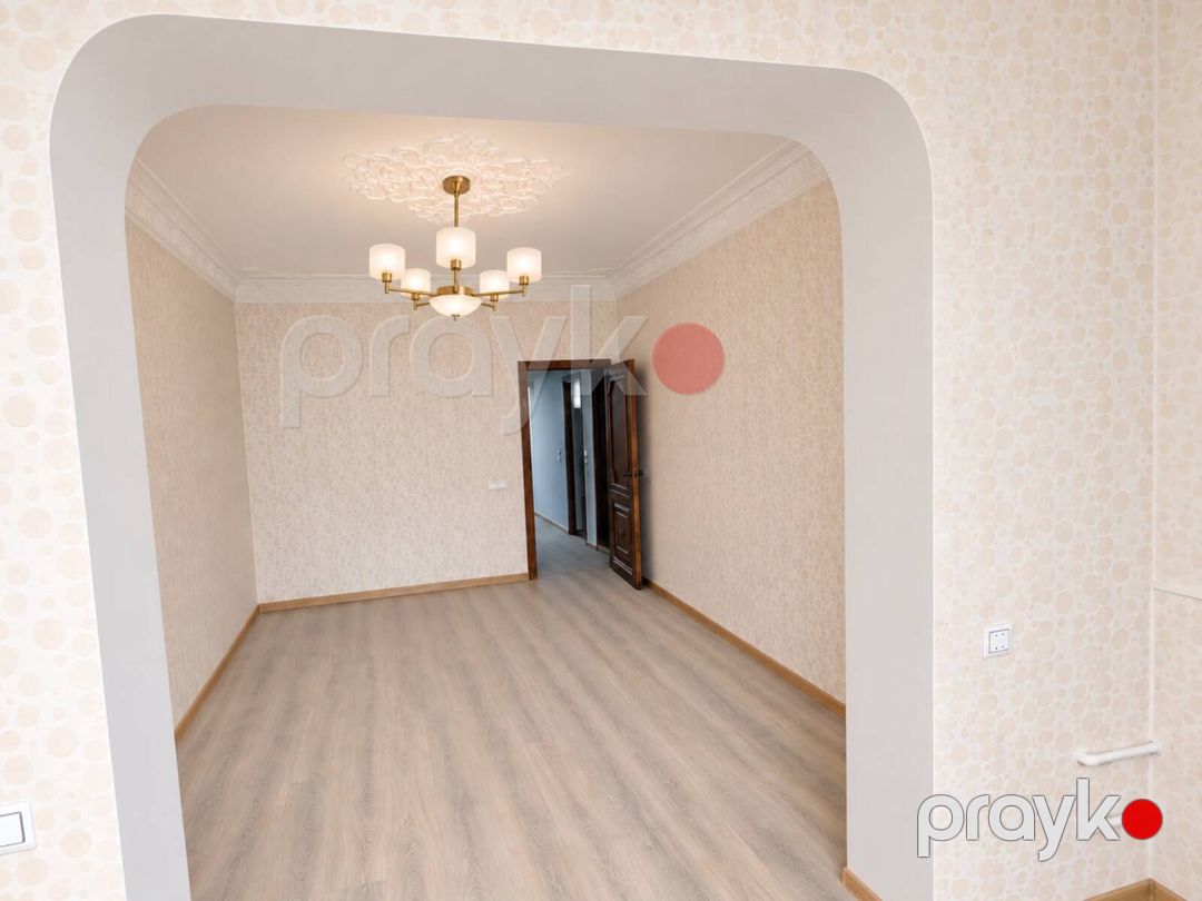 Satılır 2 otaqlı köhnə tikili 66 m² — Mənzil, Bakı (3)
