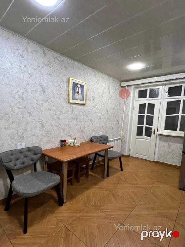 Satılır 2 otaqlı Bina evi menzil (Köhnə tikili), 70 m², Nərimanov rayonu — Mənzil, Bakı (10)