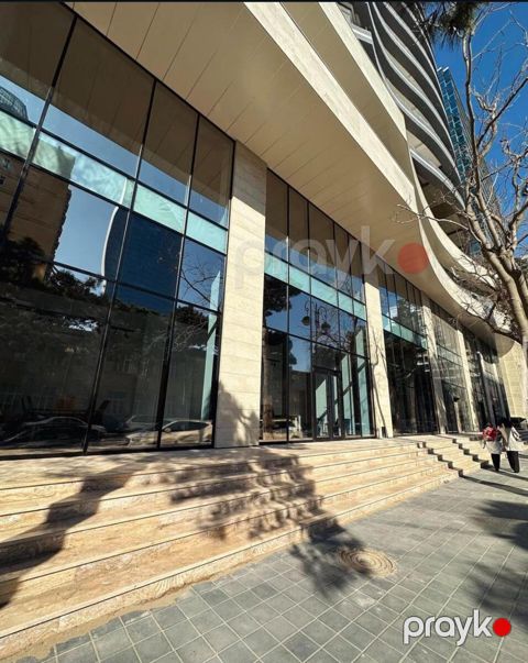 Satılır obyekt 264 m² — Bakı