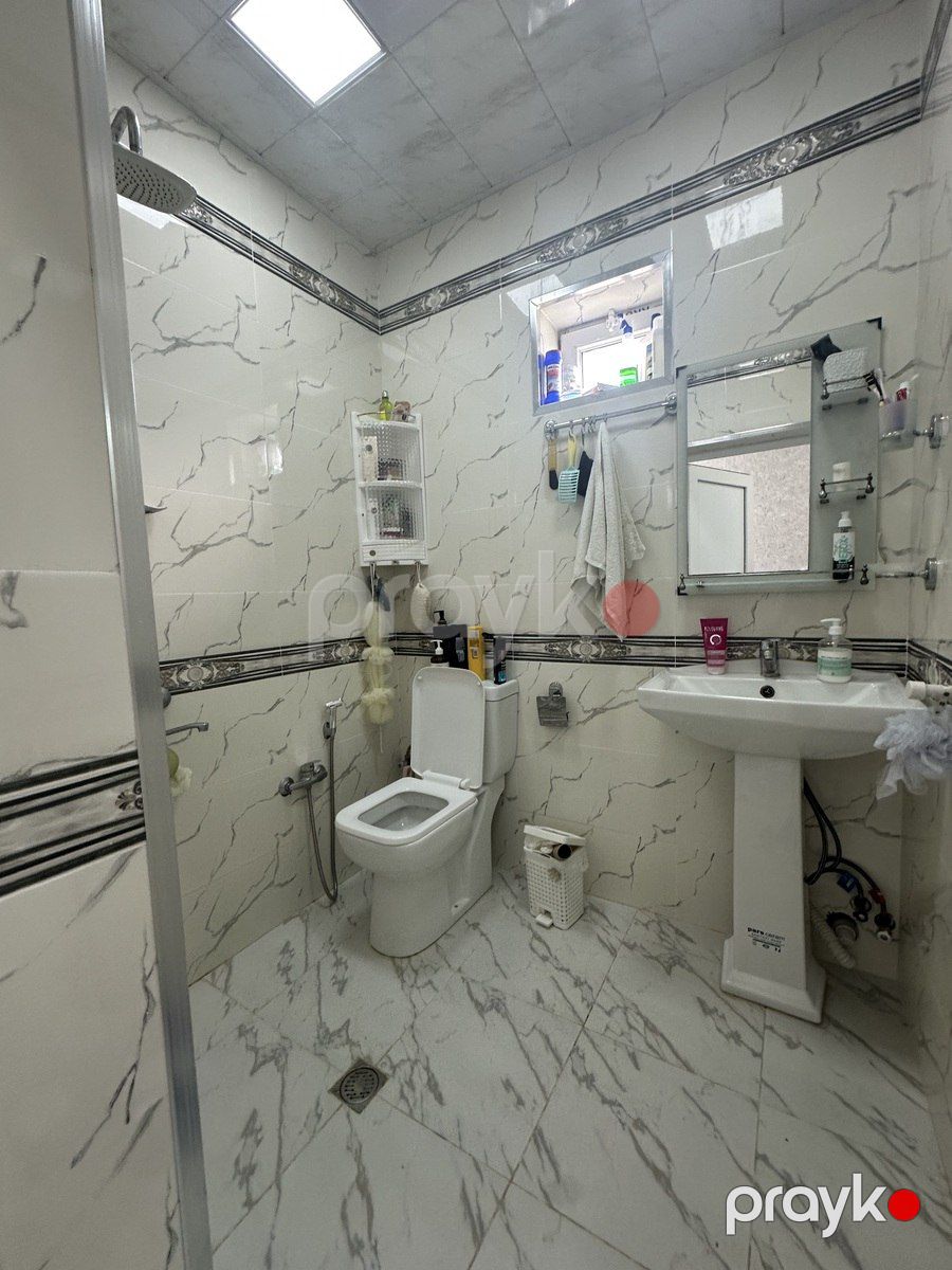 Satılır 4 otaqlı həyət evi/bağ evi 160 m² — Ev, villa, Bakı (12)