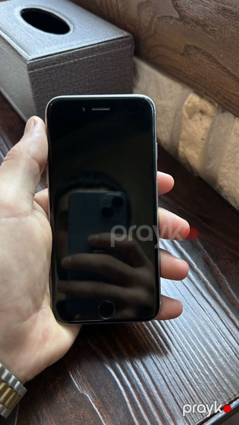 IPhone 6, 32 GB, Space Gray, Barmaq izi — Bakı