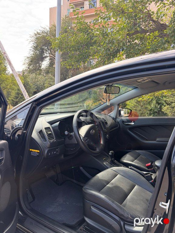 Kia K3, 1.6 L, 2014 il, 200 000 km — Avtomobillər, Bakı (9)
