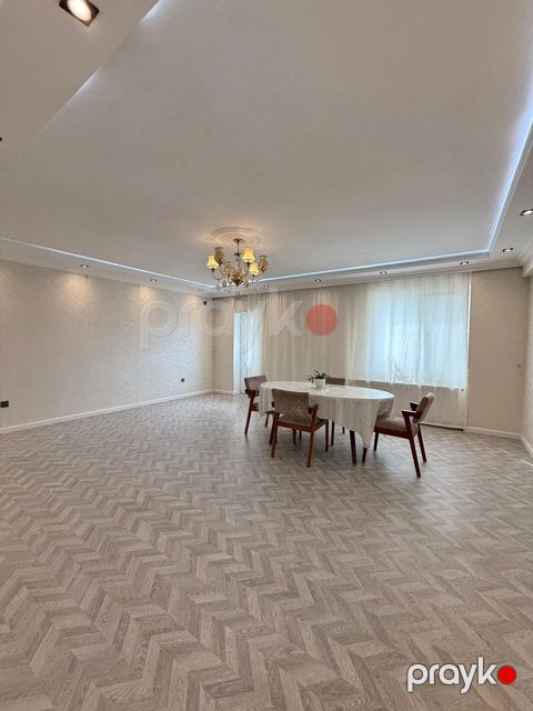 Satılır 3 otaqlı yeni tikili 131 m² — Bakı